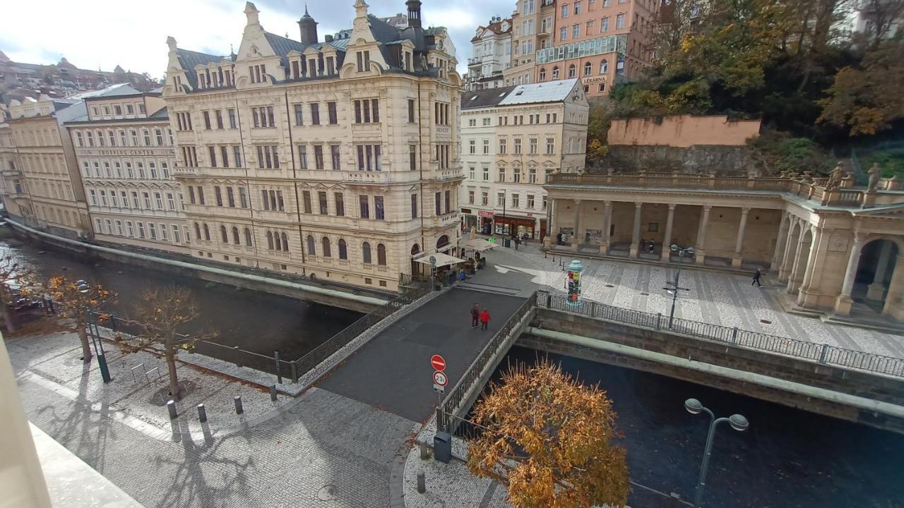 Apartments Stubsi With Colonnade View カルロヴィ・ヴァリ エクステリア 写真